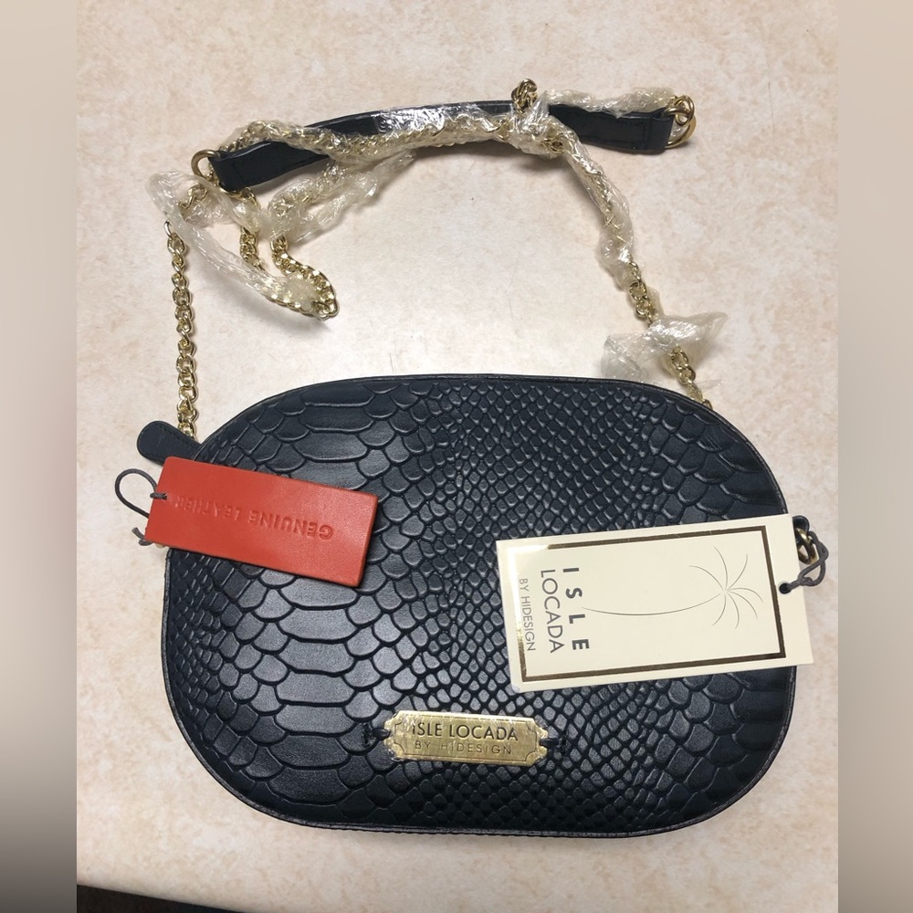 NWT Isle Locada by Hidesign crossbody handbag. Chainstrap snakeskin texture blue